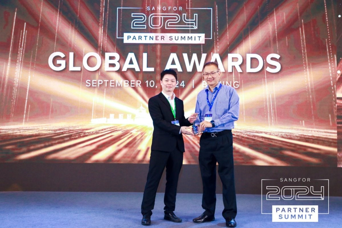 iPlanet wins the Best Partner for Cybersecurity Award at the Sangfor 2024 Partner Summit (APAC)